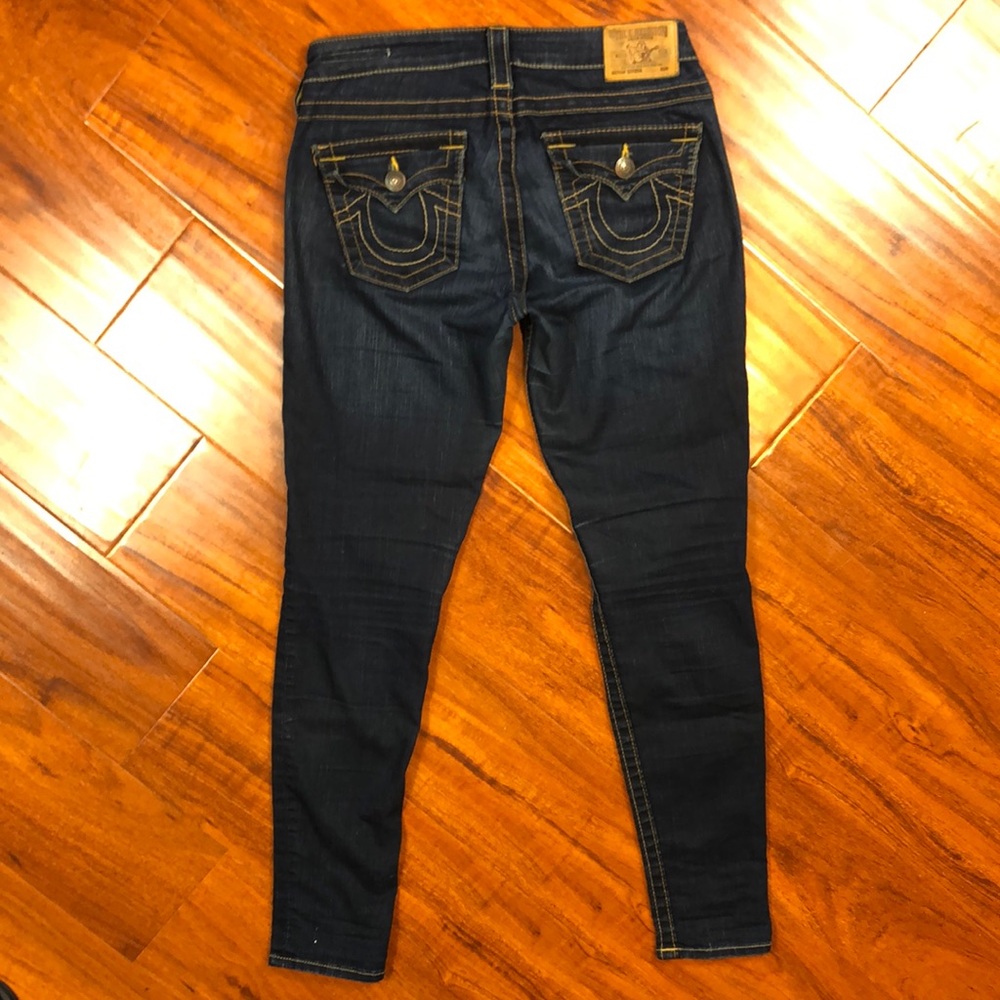 True Religion Serena Skinny Dark Wash Style WCJ-N96CR8 Inseam 29” Size 28 - Picture 5 of 14